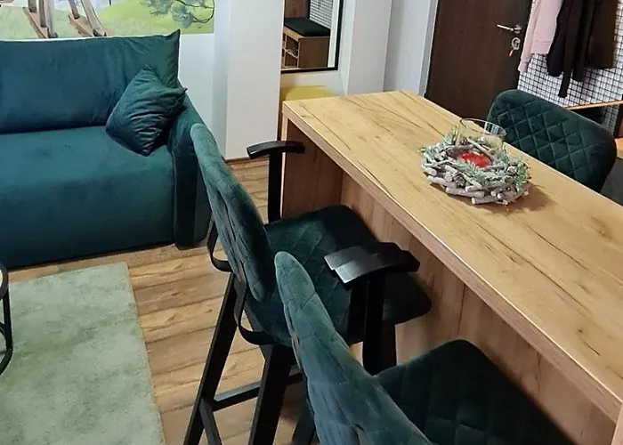 アパート Djurdja